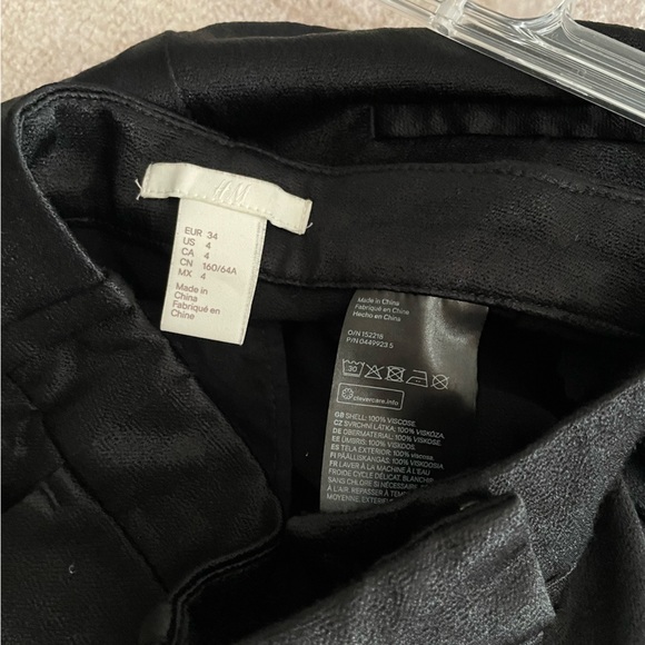 H&M satin peg leg trouser - Picture 2 of 3